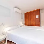 Rosa - Garden & Pool Retreat Вилла Trebeluger