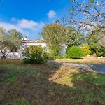 Rosa - Garden & Pool Retreat
