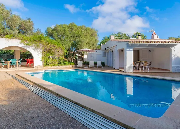 Villa Rosa - Garden & Pool Retreat *