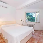 Rosa - Garden & Pool Retreat Villa