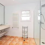 Villa Rosa - Garden & Pool Retreat Trebeluger