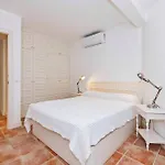 Villa Rosa - Garden & Pool Retreat *