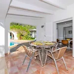 Rosa - Garden & Pool Retreat Villa *