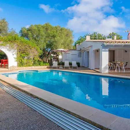 Villa Rosa - Garden & Pool Retreat *