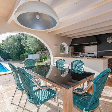 Rosa - Garden & Pool Retreat *