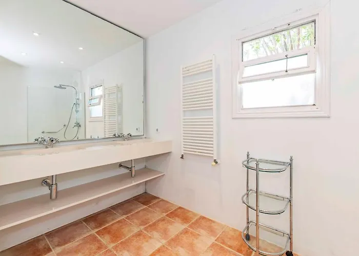 Holiday home Rosa - Garden & Pool Retreat