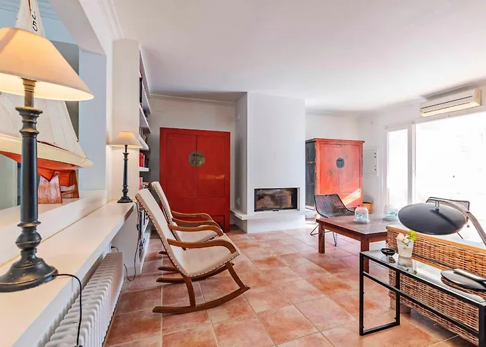 Holiday home Rosa - Garden & Pool Retreat Trebeluger