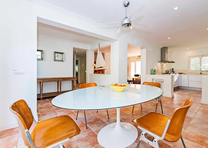 Hébergement de vacances Rosa - Garden & Pool Retreat Trebeluger