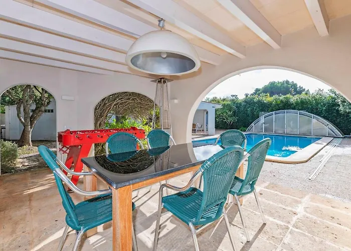 Rosa - Garden & Pool Retreat *