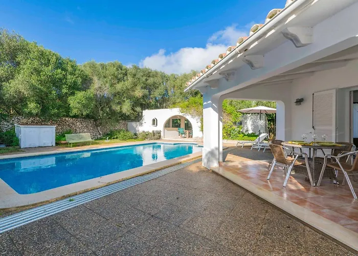 Villa Rosa - Garden & Pool Retreat