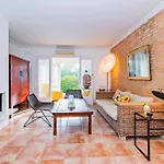 Villa Rosa - Garden & Pool Retreat