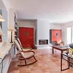 Rosa - Garden & Pool Retreat *